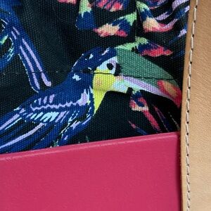 Vibrant Tropical Bird Print drawstring closure,waterproof with leather straps